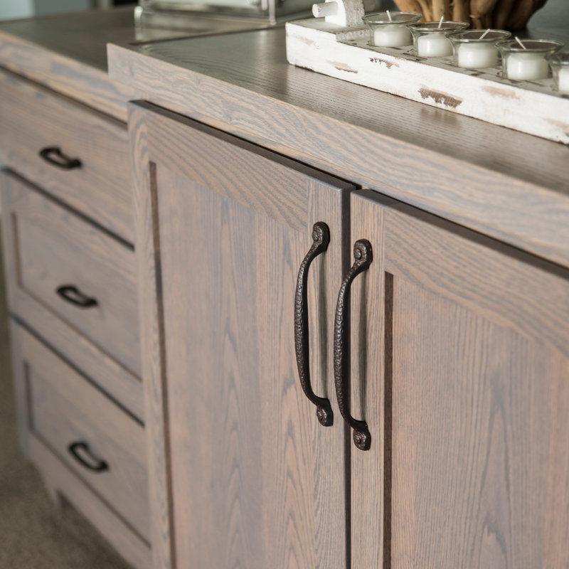 HickoryHardware Refined Rustic Kitchen Handles, Solid Core